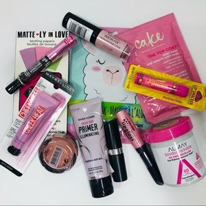🎁Host Pick🎁12 Item Skin Care/Make Up Lot